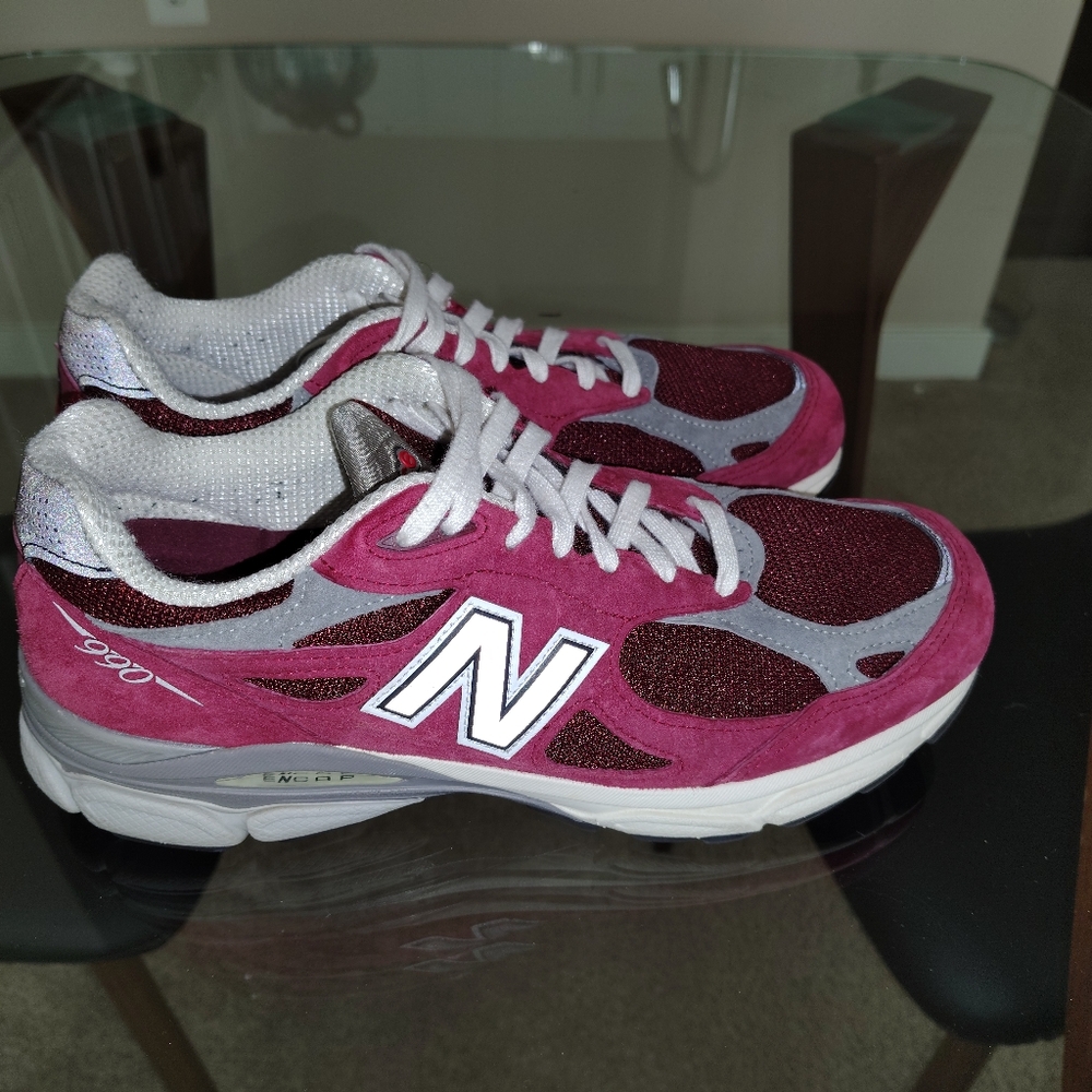New Balance 990v3